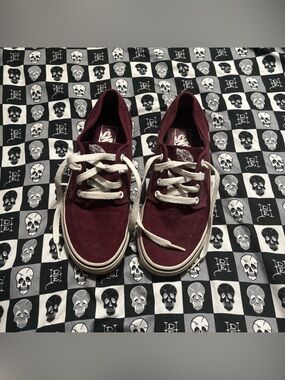 Vans Burgundy Sneaker Shoes